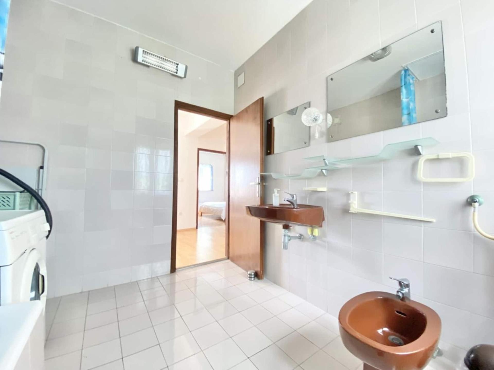 Family Apartments Viva Close To The Beach クルク エクステリア 写真