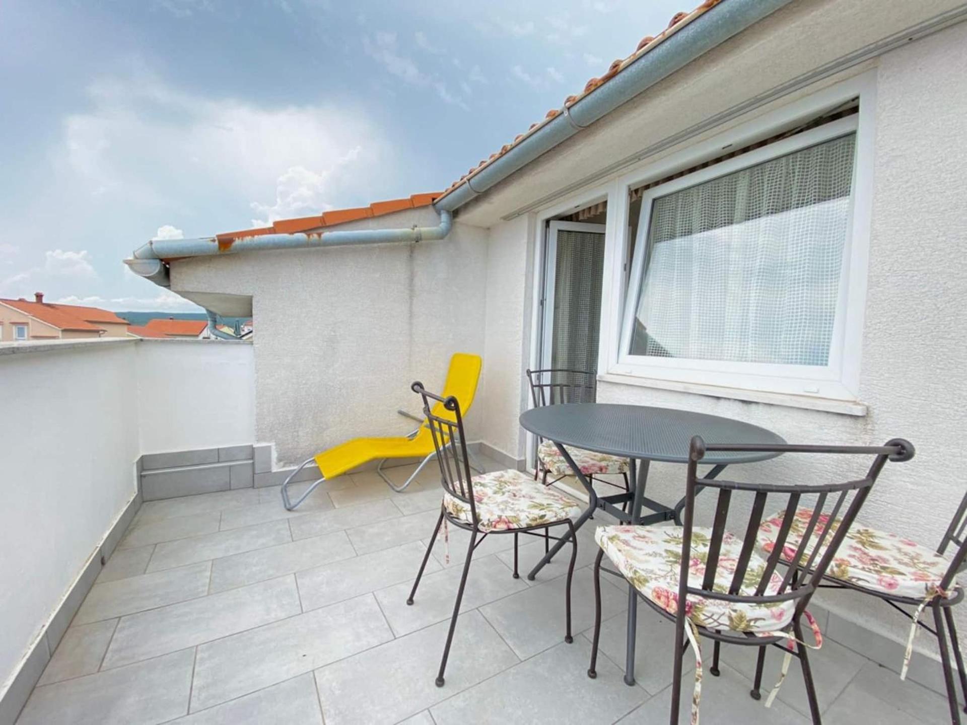 Family Apartments Viva Close To The Beach クルク エクステリア 写真